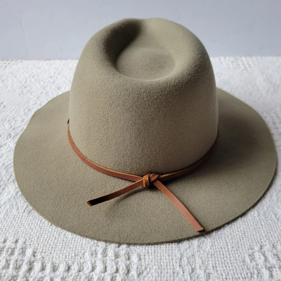 WESLEY PACKABLE UNISEX SUMMER FEDORA  FLAT RIMMED HAT - LIGHT OLIVE BY BRIXTON - Picture 4 of 10